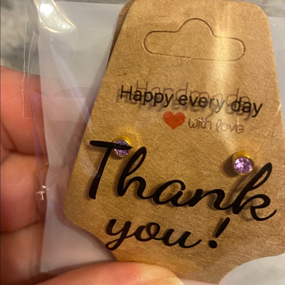 Different Design earrings - Picture 10 of 10